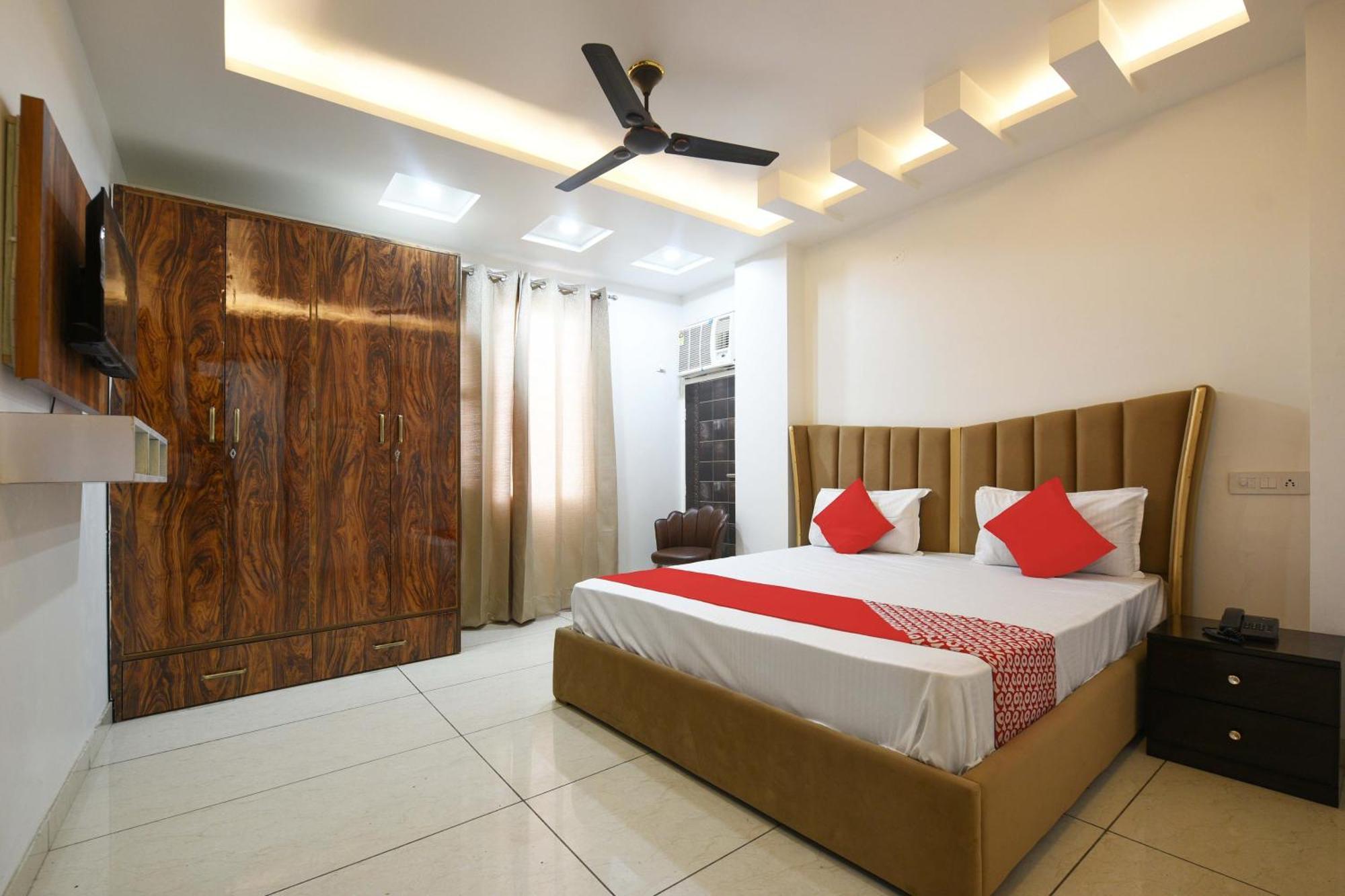 Hotel O Empire State Delhi  Exterior foto